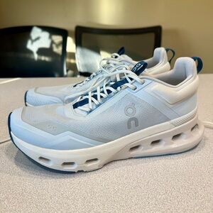 ON Cloud Cloudnova X Arctic | Niagara Light Blue Women’s Running Shoes Size 9.5